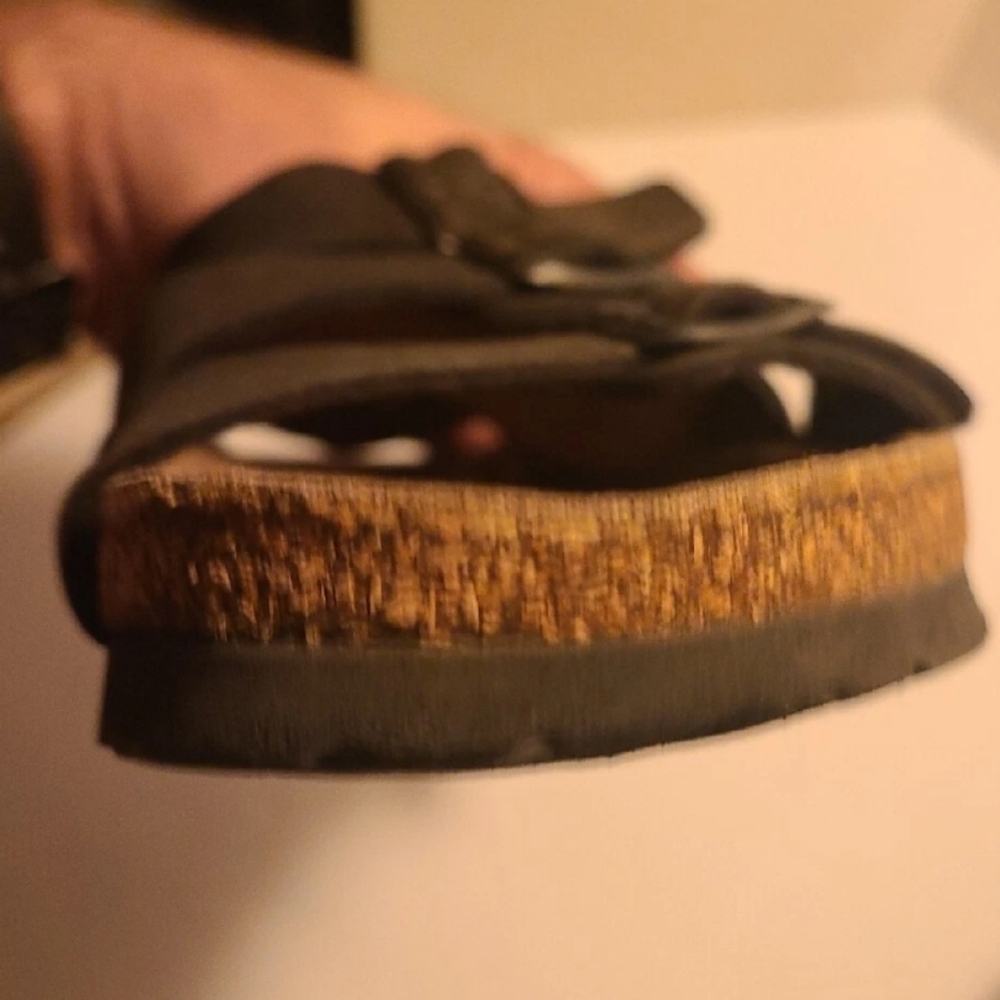 BETULA BIRKENSTOCK TRIPLE 3-STRAP SANDAL 9 US 40 EU BROWN FAUX + LEATHER BUCKLES - Picture 6 of 16